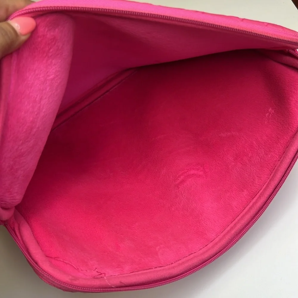 Marc by Marc Jacobs Pink Dreamy Logo Laptop Case